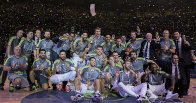 Real Madrid beating Barcelona at basketball