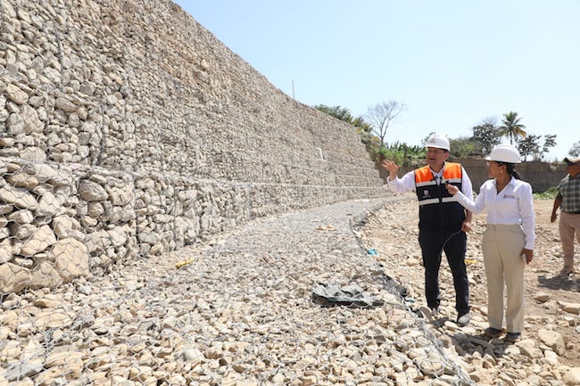 GORE Lambayeque ejecuta obras de prevención en sector Rinconazo e invierte S/ 8.7 millones para mitigar impacto de El Niño en diversos sectores GORE Lambayeque ejecuta obras de prevención en sector Rinconazo e invierte S/ 8.7 millones para mitigar impacto de El Niño en diversos sectores
