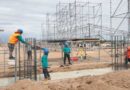 Gobernador Jorge Pérez inspecciona obras en las Pampas de Pimentel para la histórica visita del papa León XIV
